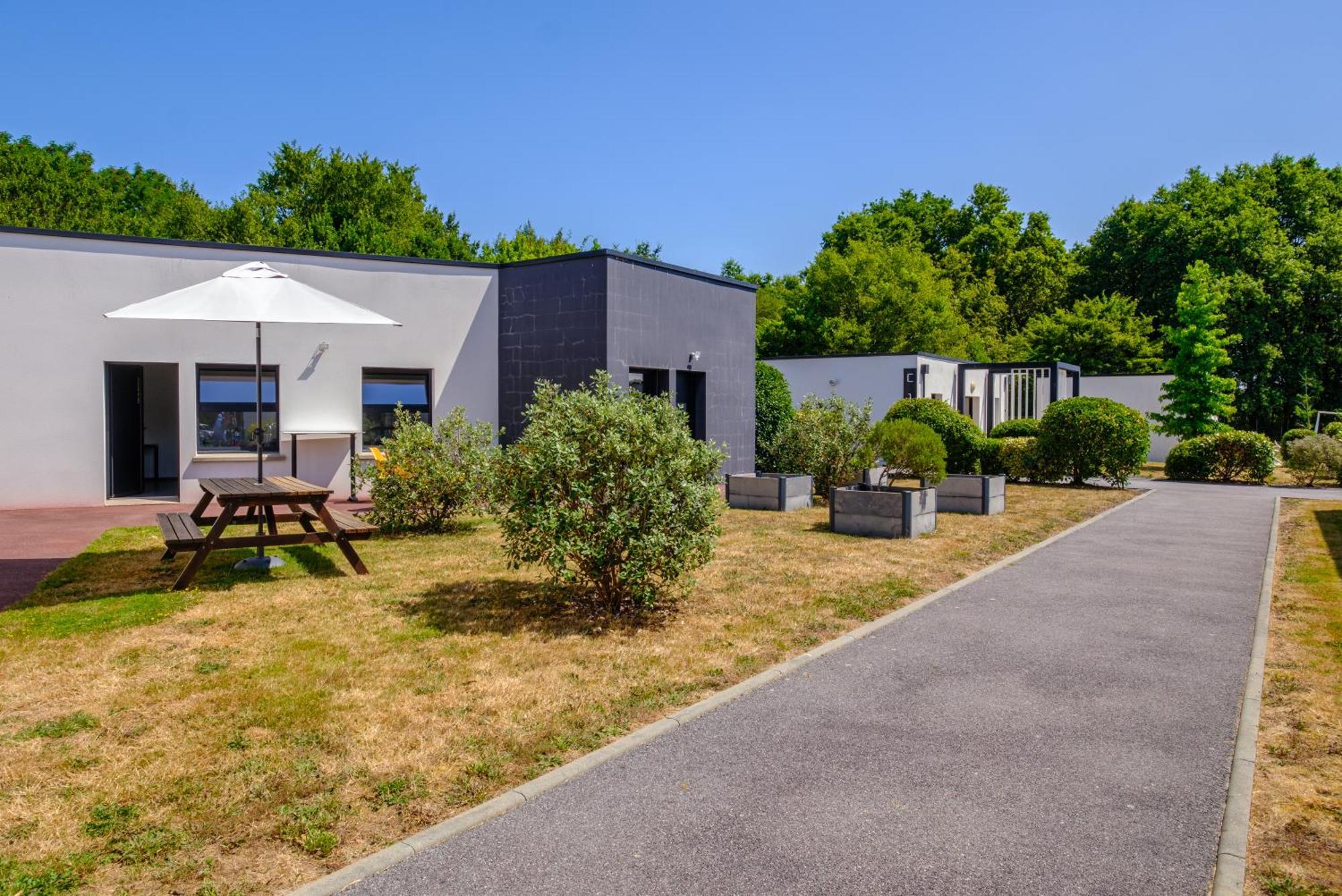 Logis Auberge De La Foret Le Gavre Luaran gambar